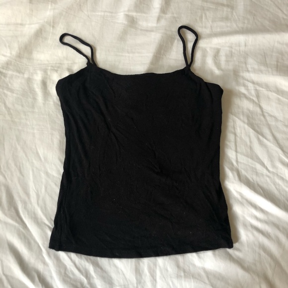 Bundle of summer t-shirts and tank tops - Picture 2 of 10